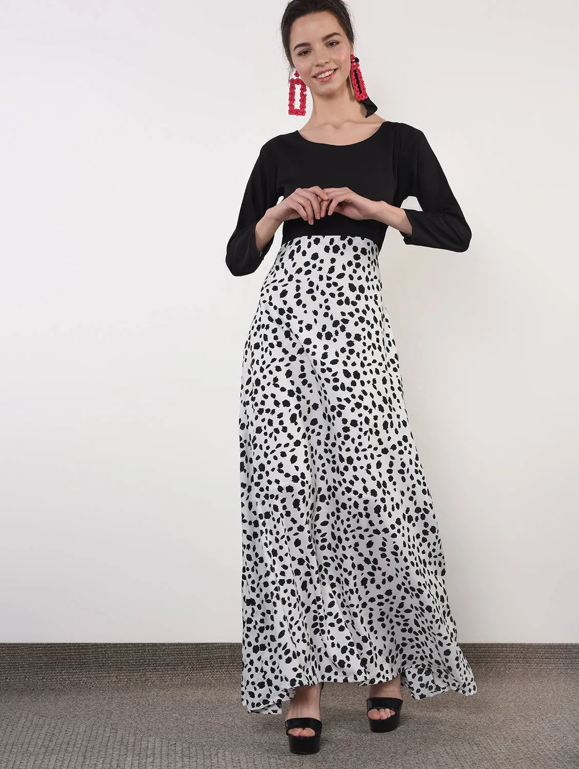 Animal print flared maxi dress