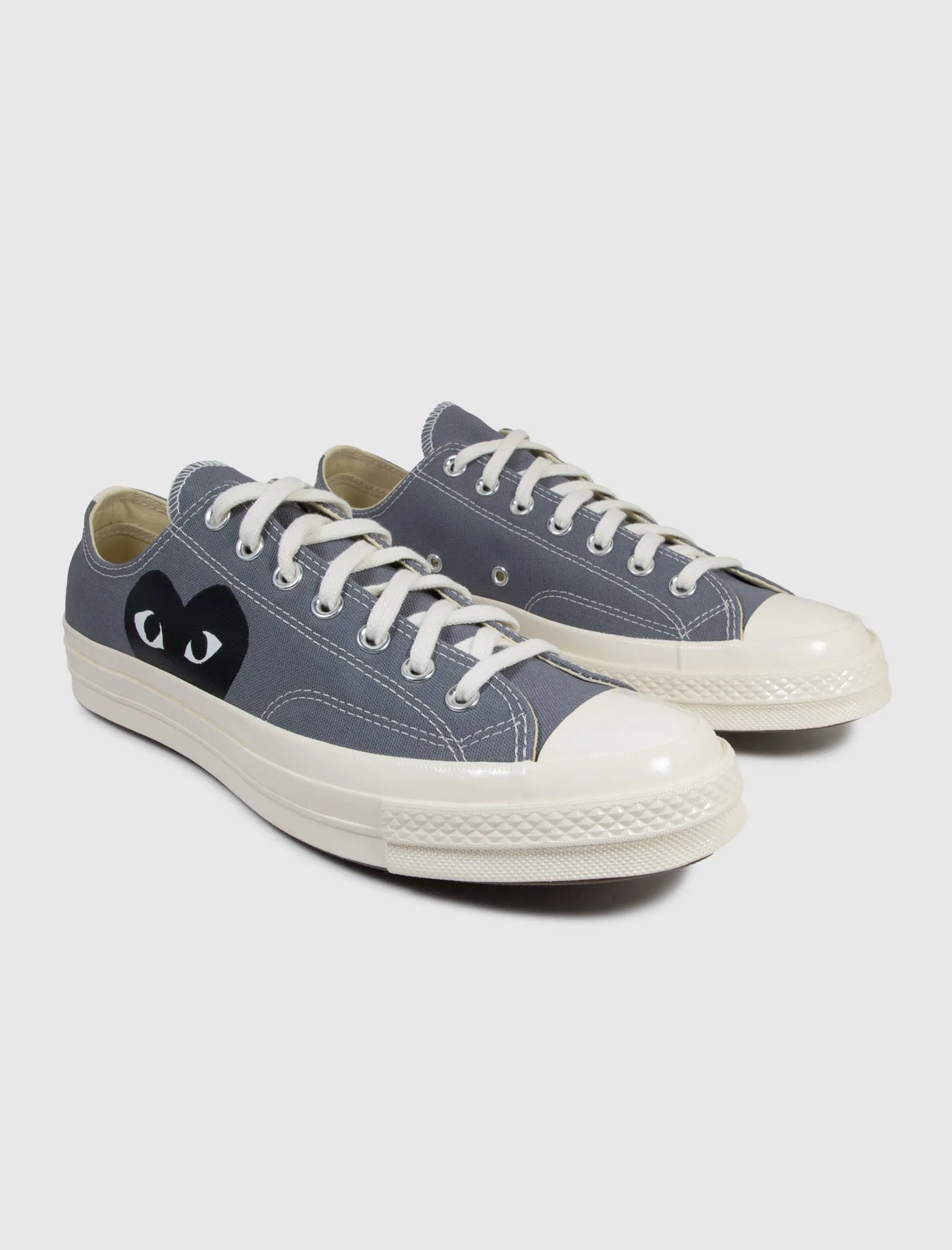 COMME DES GARÇONS PLAY CHUCK TAYLOR ALL STAR 70' LOW