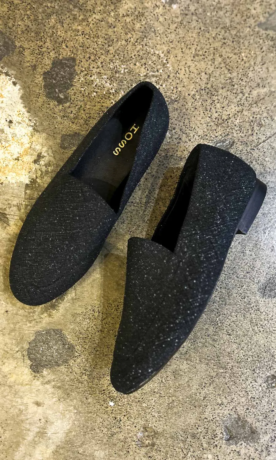 hoss Black Leather Textured Loafer